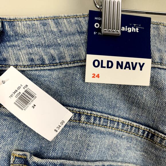 High-Waisted OG Straight Ripped Cut-Off Jean Shorts Women 24 Old Navy Plus Size - Picture 11 of 12